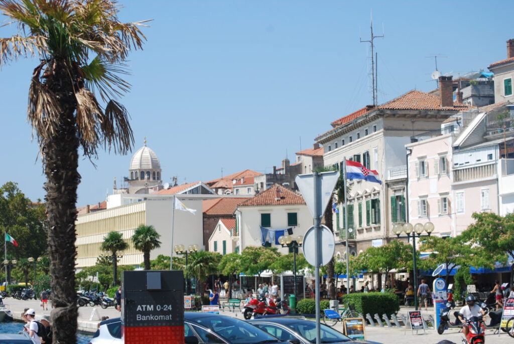wypad do Szybenika podczas wycieczki objazdowej do Chorwacji