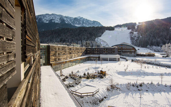 hotel Falkenstiner and Spa Carinzia w Karyntii przy samej stacji narciarskiej Hermagor-Nassfeld