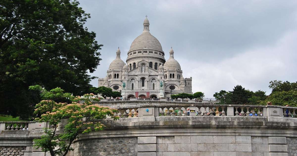 Bazylia Scacre Coeur na wzgórzu Montmartre