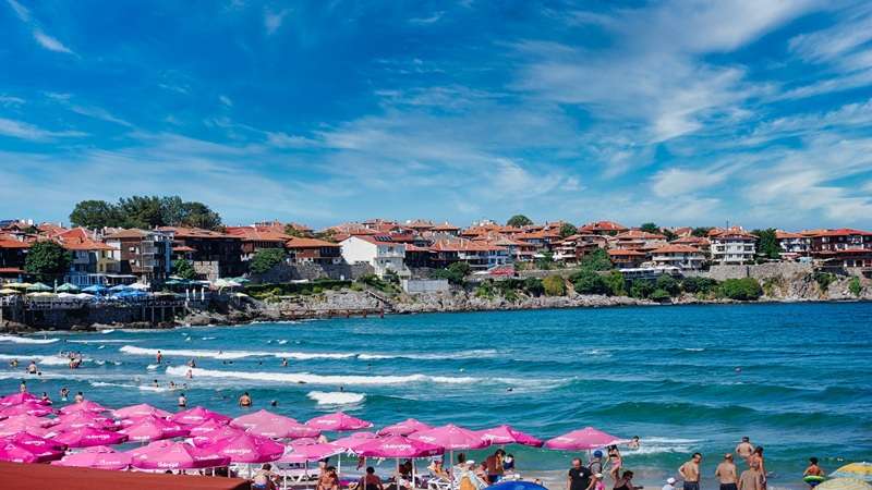 widok na plażę w Sozopolu, Morze Czarne i Stare Miasto